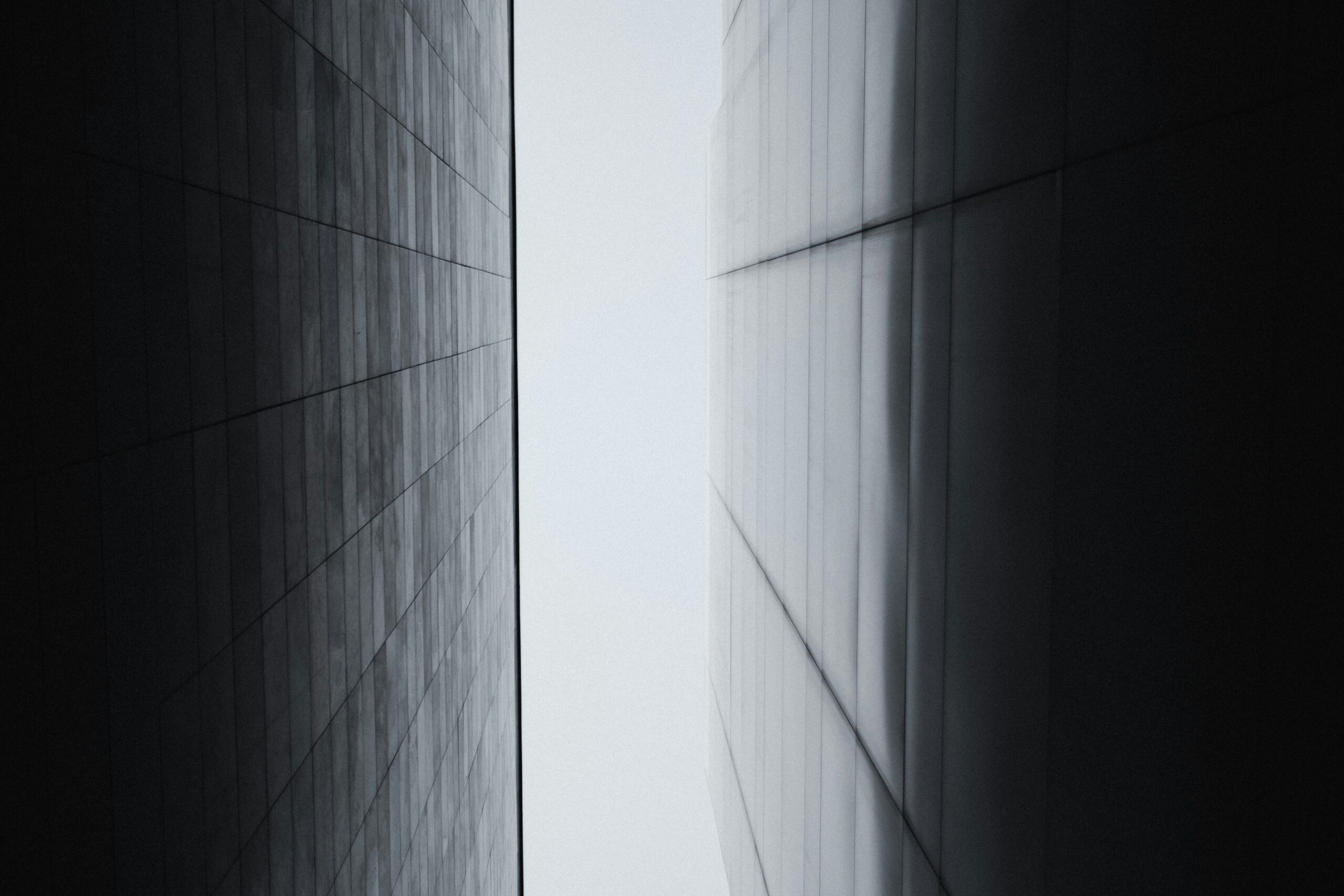 沉默和改变的力量 | 阿雅 | 2022-08-12